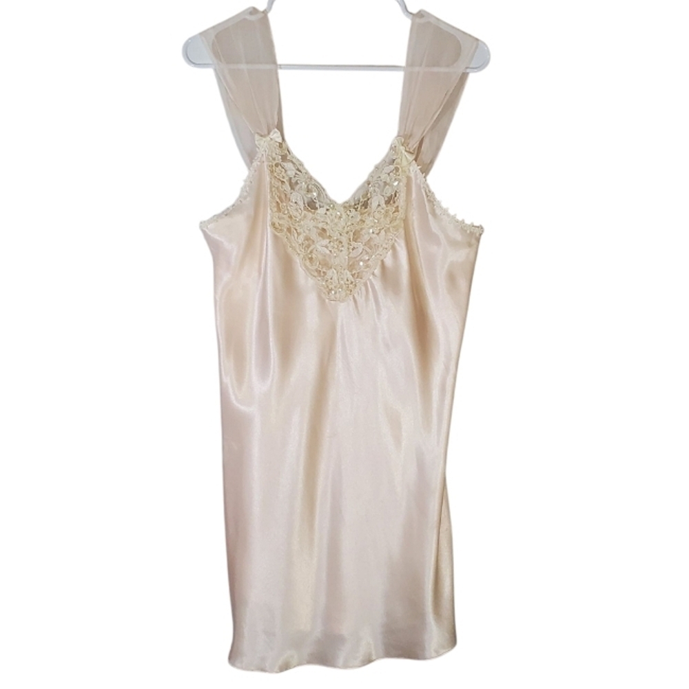 2197 * Alexandra Nicole Vintage Satin Bridal Nightgown Pale Pink Size M